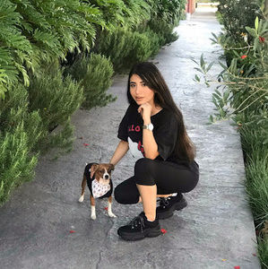 Meet your Posher, Jackeline iliana